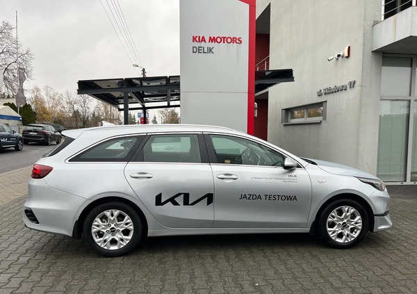 Kia Ceed cena 103900 przebieg: 5000, rok produkcji 2022 z Sztum małe 301